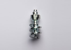 Les clous ou crampons BestGrip® pour la glace ont la capacité d'être installés par vissage dans un pneumatique ou caoutchouc neuf et d’occasion.