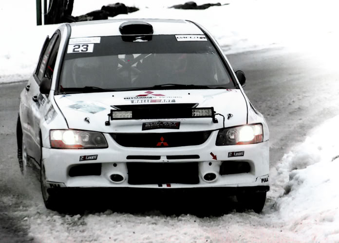 Essais au rallye du Jura sur mitsubishi lancer évo