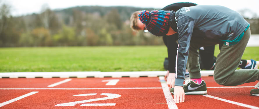 Les pointes Best-Grip pour les chaussures d'athlétisme permettent une meilleure adhérence.