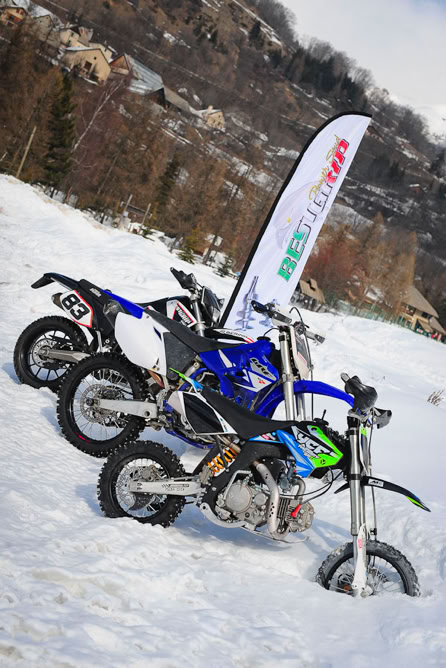 SM, Cross et Pitbike pour les circuits glace