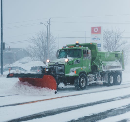 Pour minipelle, clous à visser amovible pour l'hiver